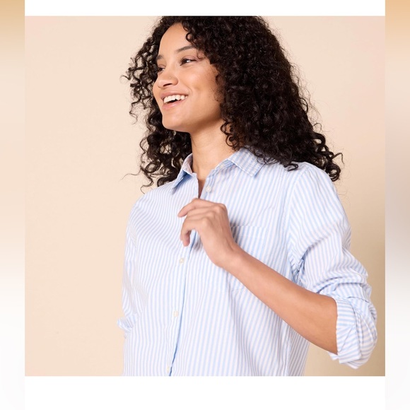 Amazon Essentials XS French blue stripe button down - Picture 5 of 9